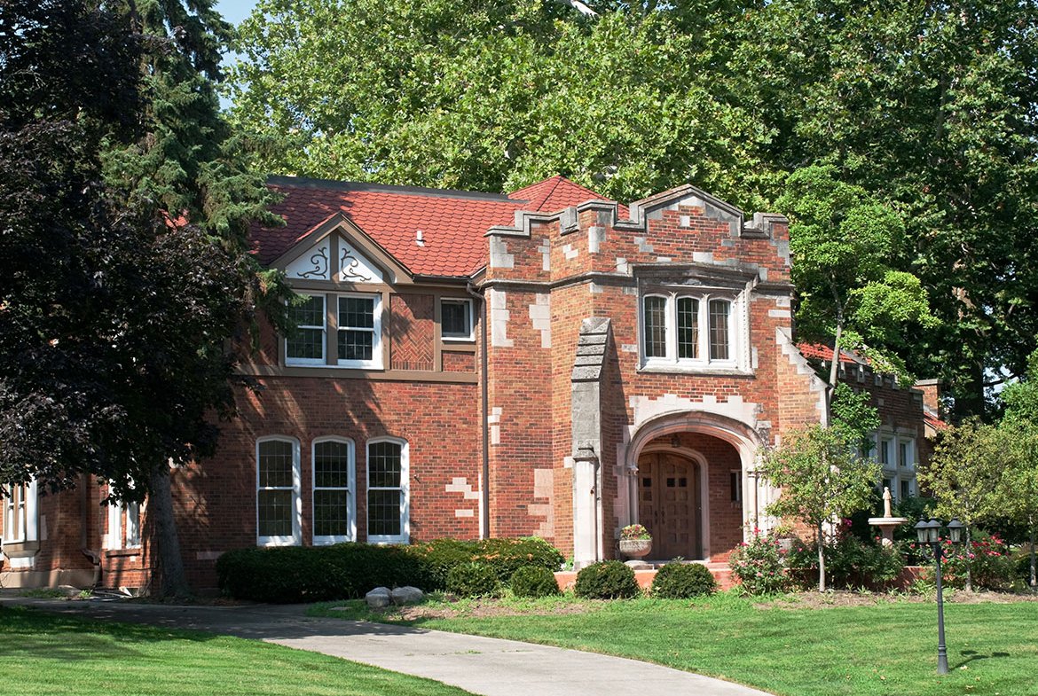 Historic villa - Mainline KW