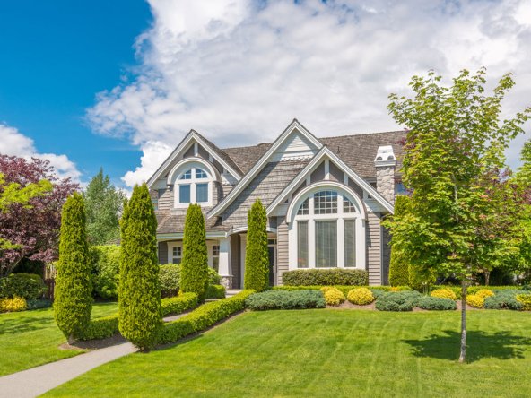 Beautiful House View - Mainline KW