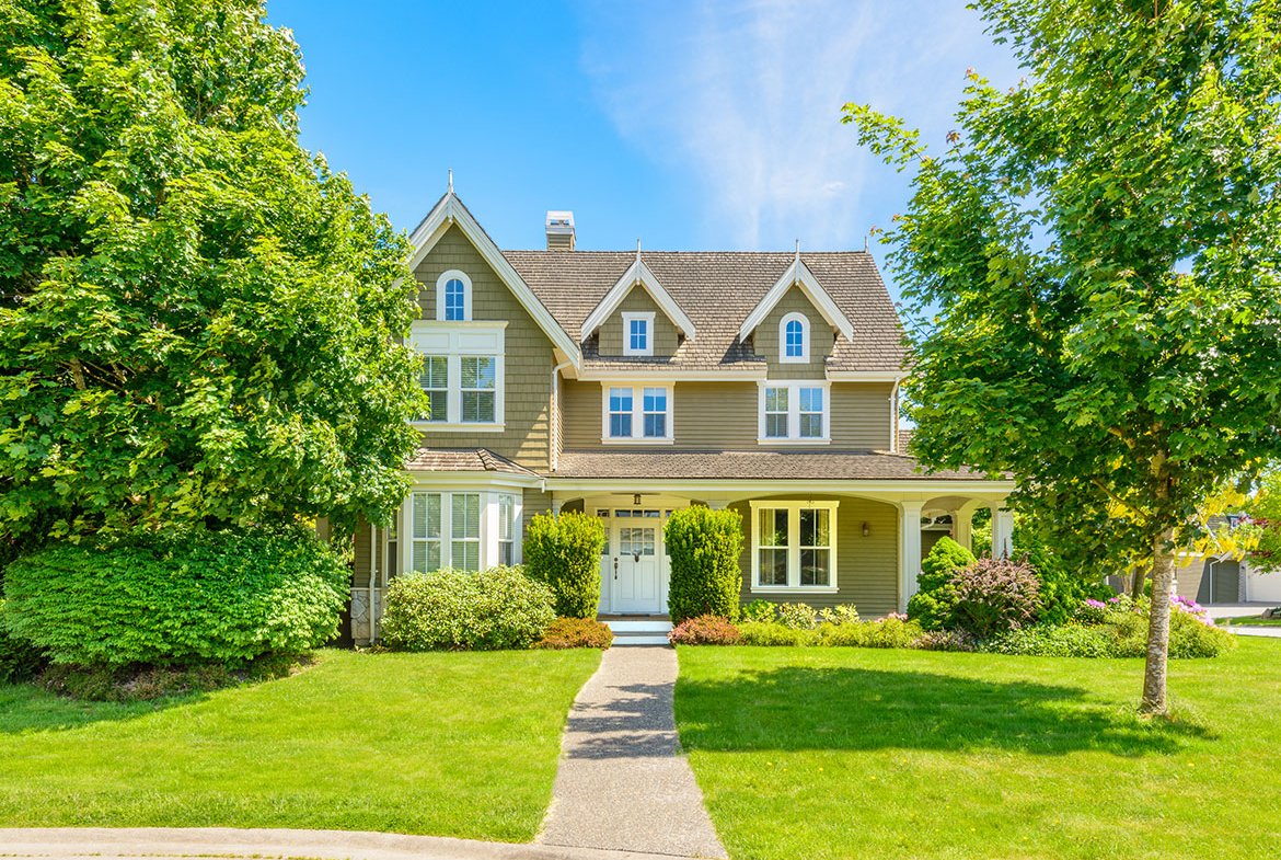 Beautiful House View - Mainline KW