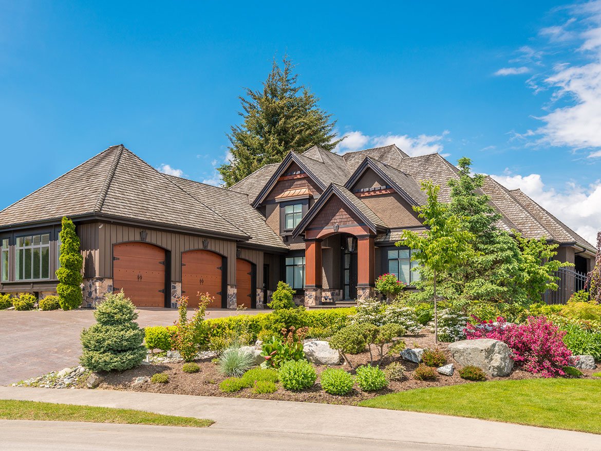 Gorgeous villa for Sale - Mainline KW