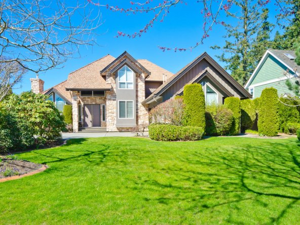 Beautiful House View - Mainline KW