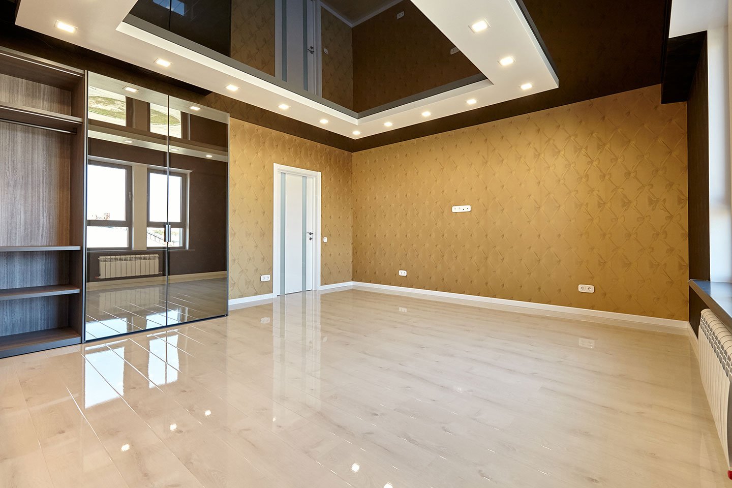 Brown Interior With Good Lights